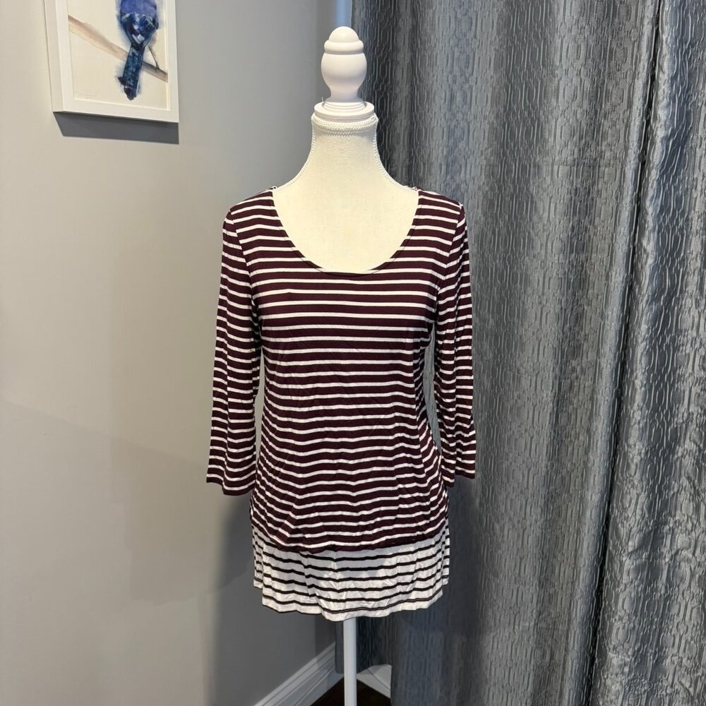 Milk Nursingwear Women's Pullover 3/4 Sleeve Striped Top Maroon & White Size L